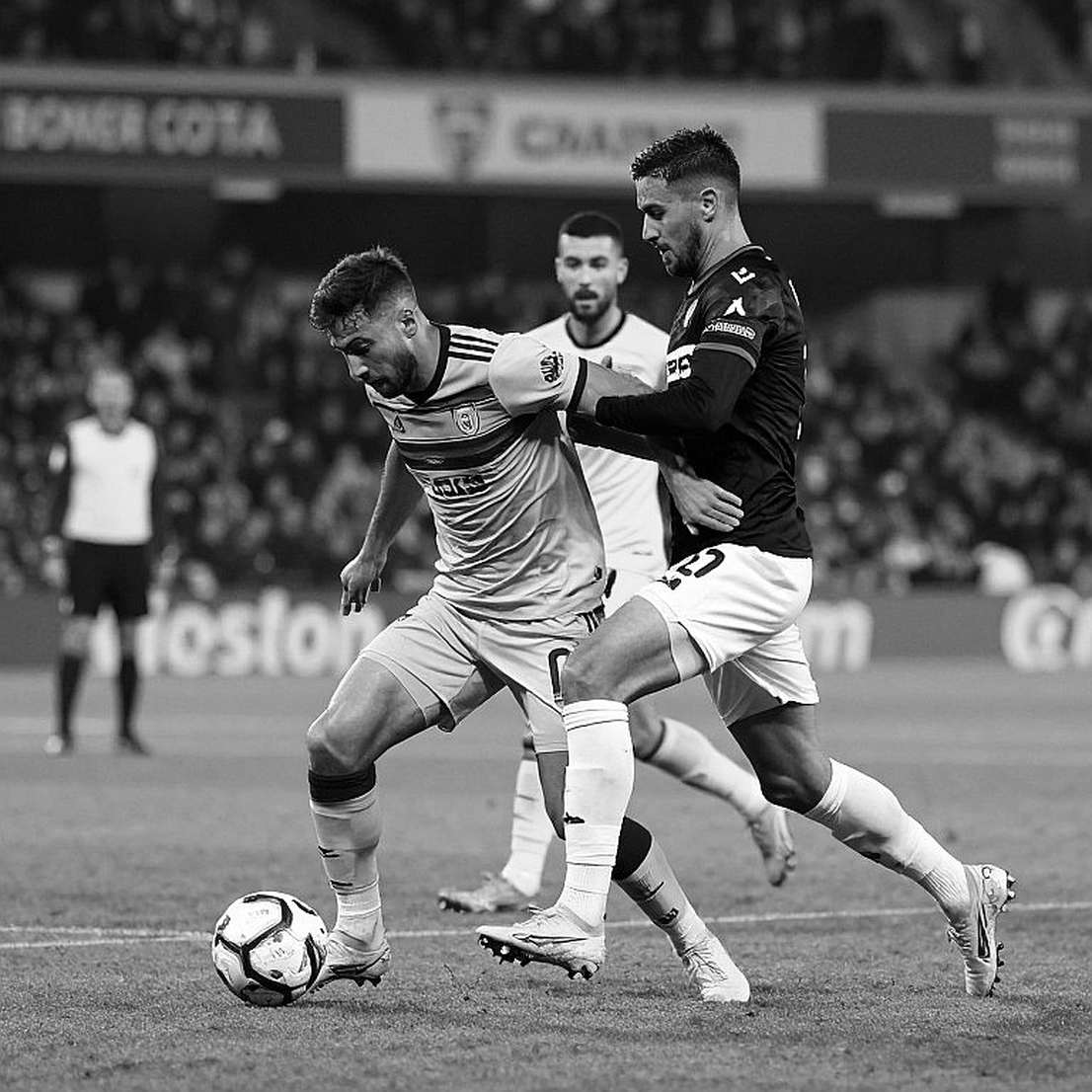 Trong phòng thay đồ Barcelona, Cubarsí nói về Christensen trước khi nói về Real Madrid