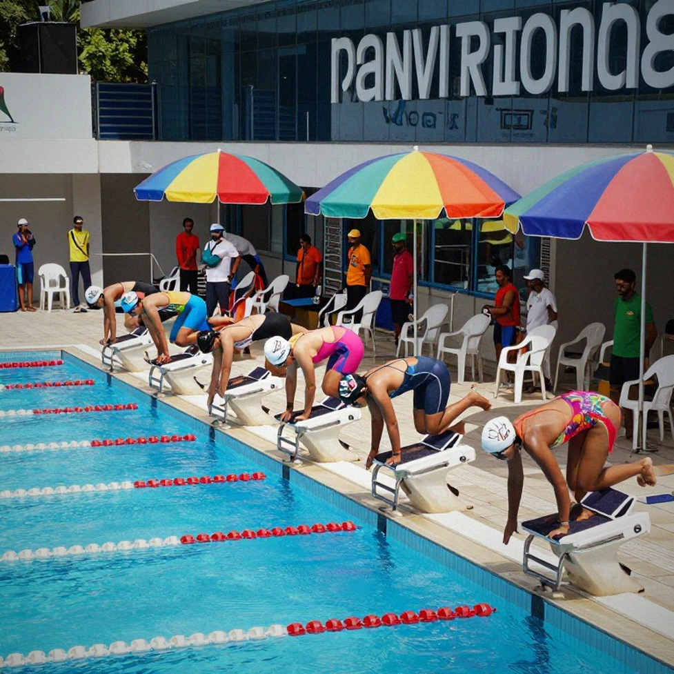 Ali Sadri và hành trình từ hồ bơi YMCA đến NCAA: Bài học cho thể thao trẻ Việt Nam
