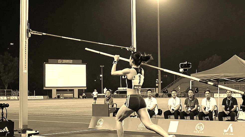 Amy Hunt 22.16 giây: Khi vũ điệu khúc cua chạm vào giới hạn của một mùa giải dài